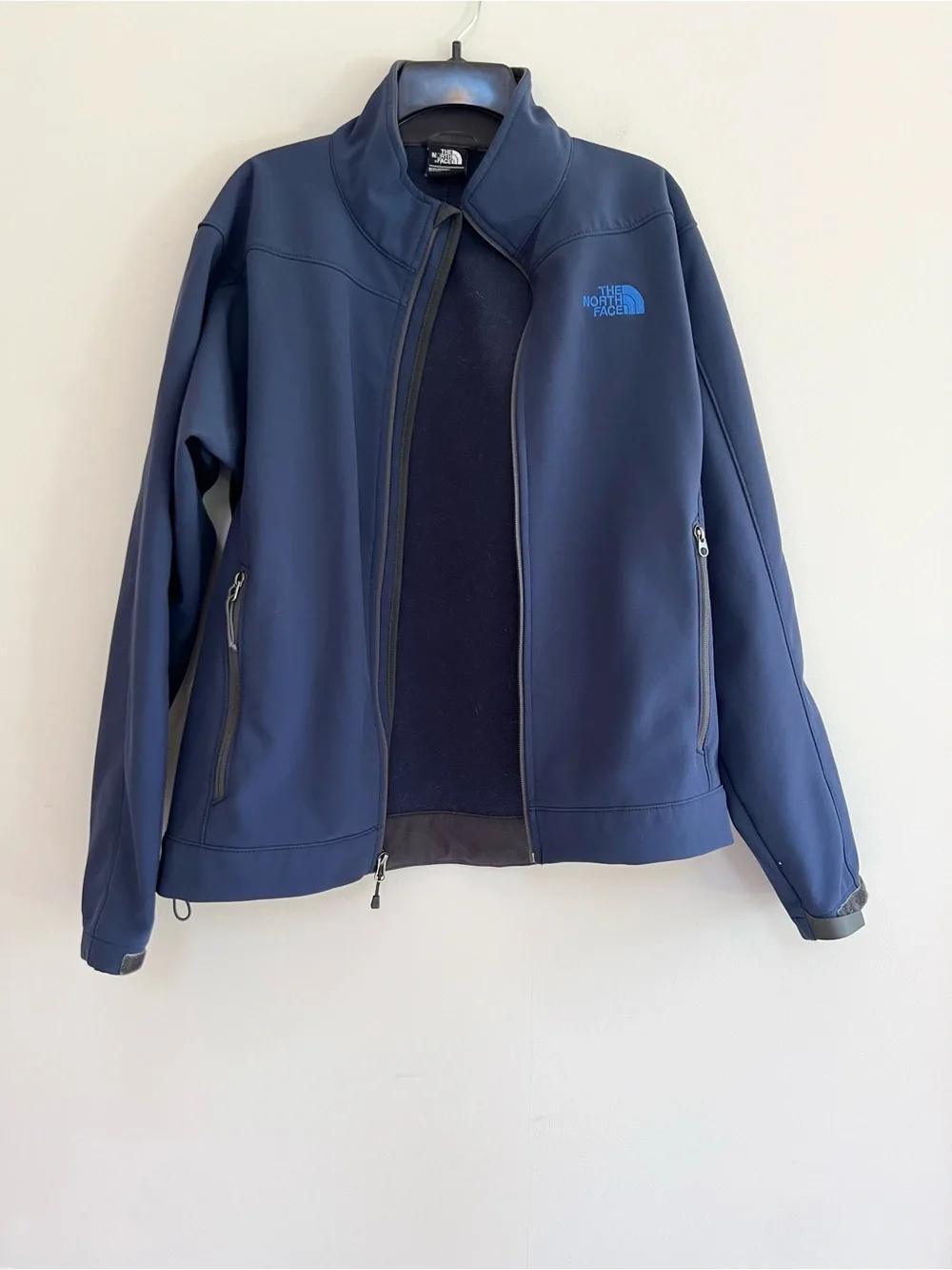 The North Face Zip-Up Soft Shell Chest Logo Jacket Coat  Shady Navy Blue, Small